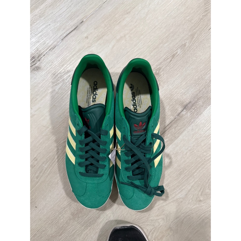 Adidas Gazelle Golf Shoes Green Yellow IH2268 Mens Size 11 Spikeless Sneakers - Picture 4 of 9